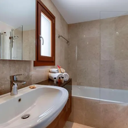 Apartament Alexander Heights Premium Ap02 *